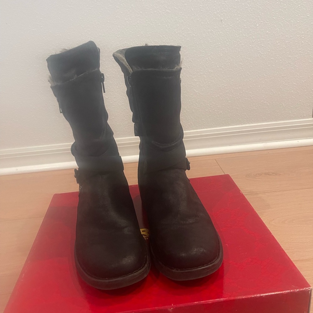 Carlos by Carlos Santana Black Winter Boots with Slouchy Design